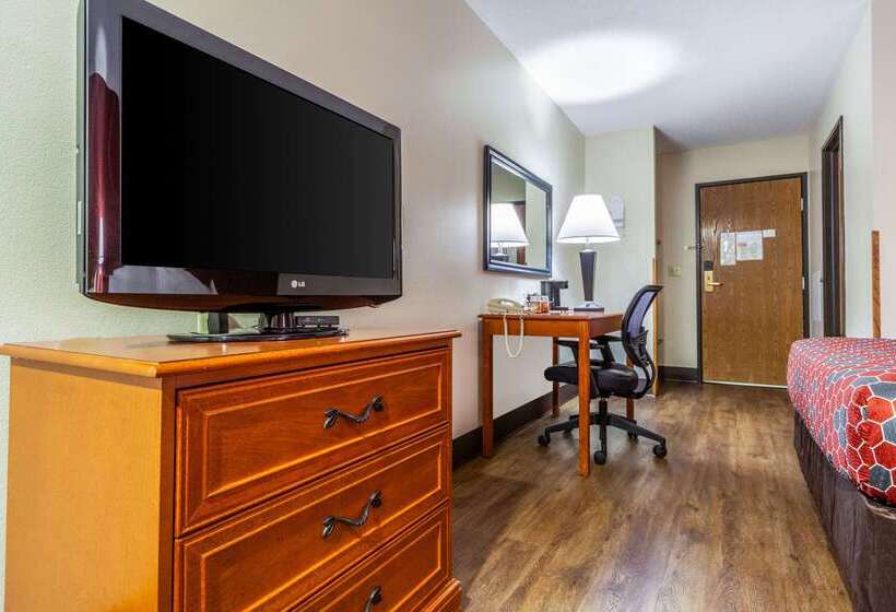 Отель Econo Lodge