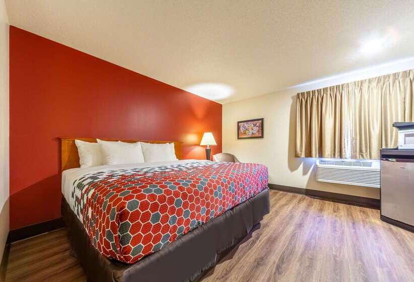 Отель Econo Lodge