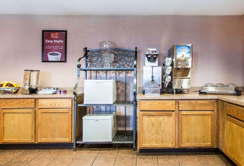 فندق Econo Lodge Springfield I44