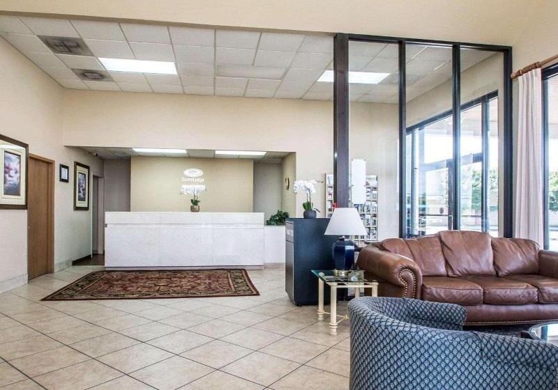 فندق Econo Lodge Springfield I44