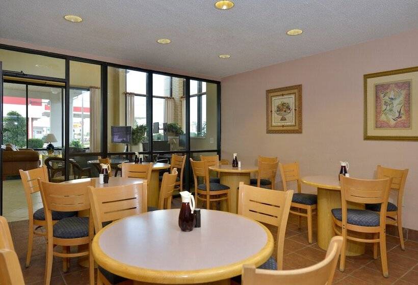 فندق Econo Lodge Springfield I44