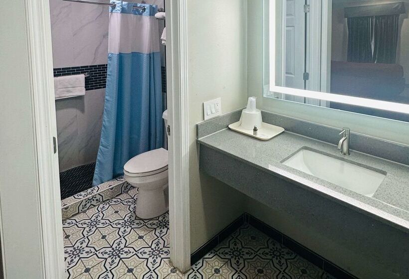 فندق Econo Lodge Union City  Atlanta South