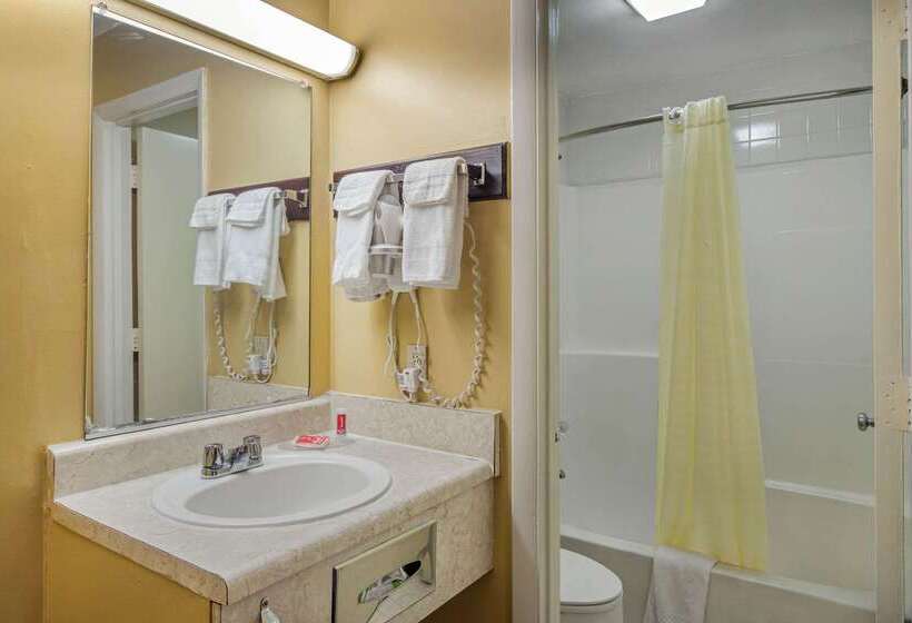 فندق Econo Lodge Union City  Atlanta South