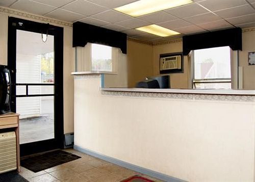 فندق Econo Lodge Waterville