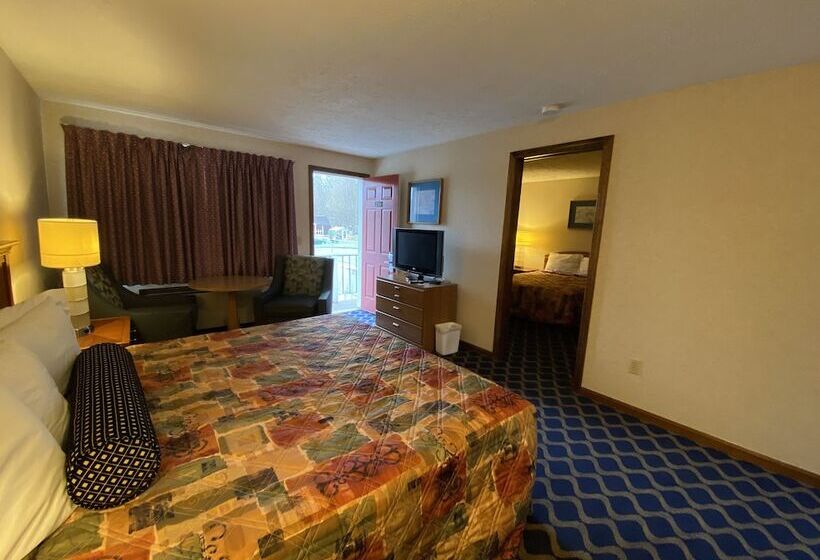 فندق Economy Lodge 682 Main St Sturbridge