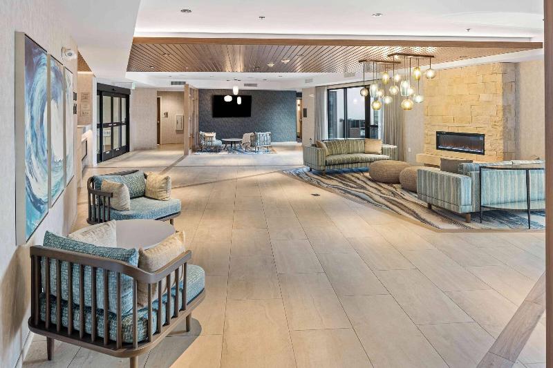 Отель Fairfield Inn & Suites By Marriott San Diego Pacific Beach