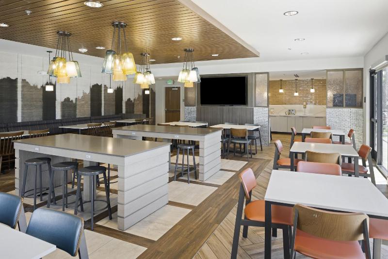 هتل Fairfield Inn & Suites By Marriott San Diego Pacific Beach