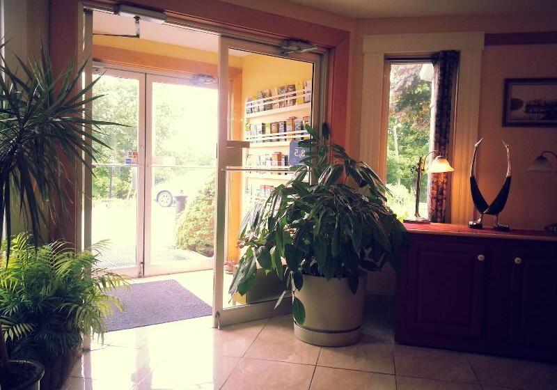 فندق Granite Town