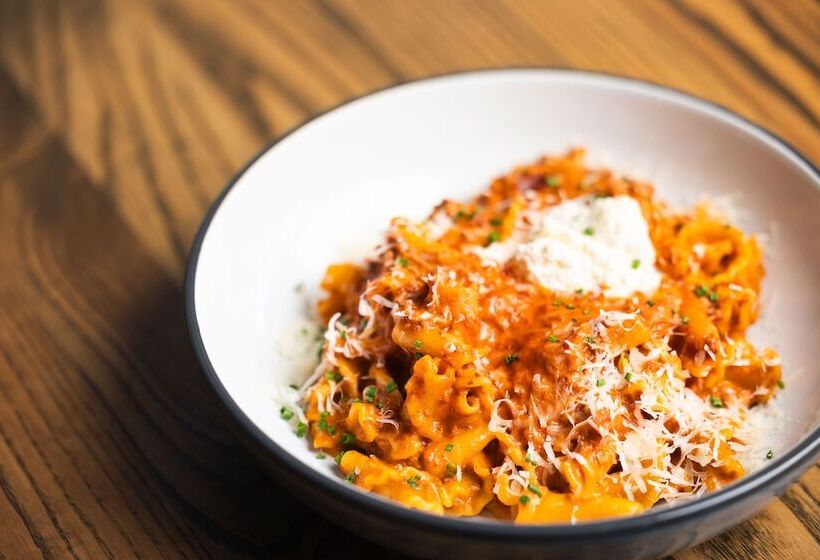 בית מלון כפרי Gravity Haus Steamboat