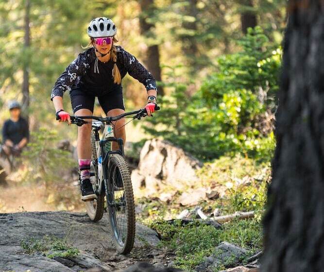 בית מלון כפרי Gravity Haus Steamboat