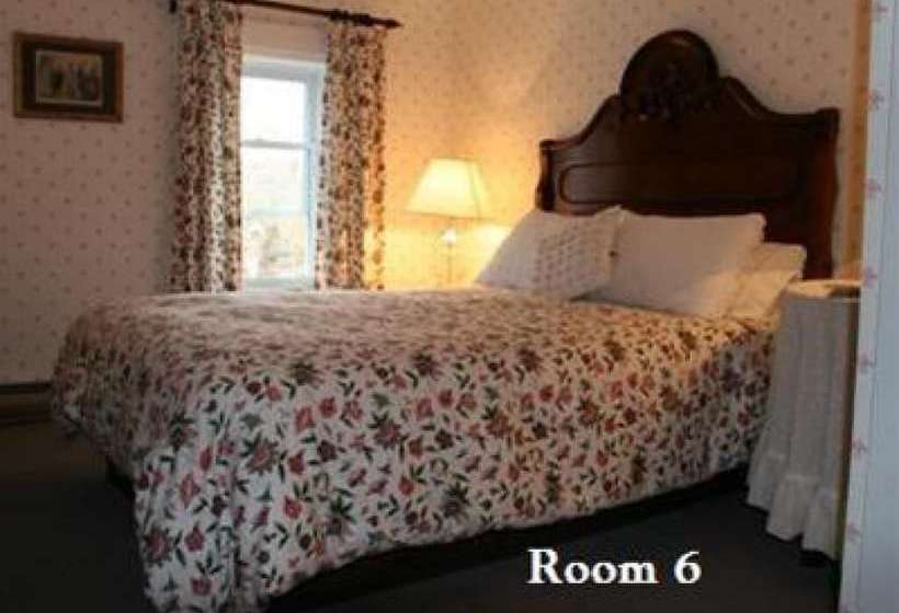 בית מלון כפרי Hillsdale House Inn