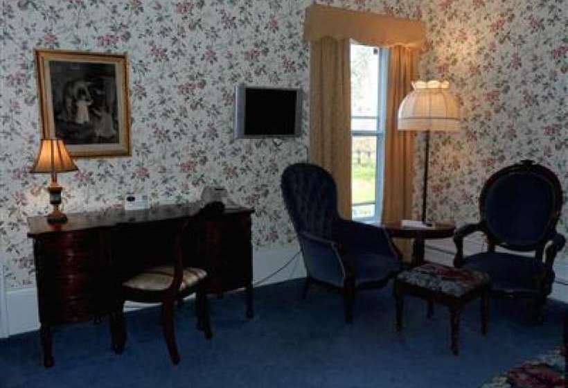 בית מלון כפרי Hillsdale House Inn