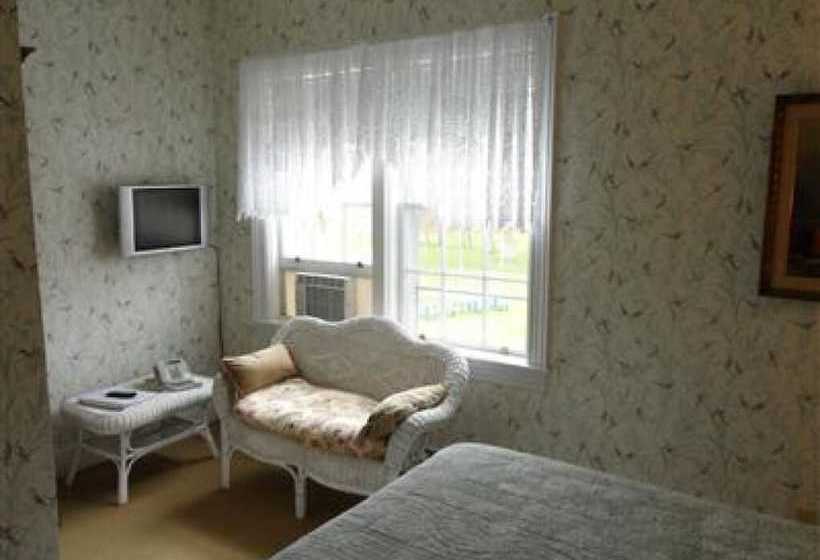 בית מלון כפרי Hillsdale House Inn