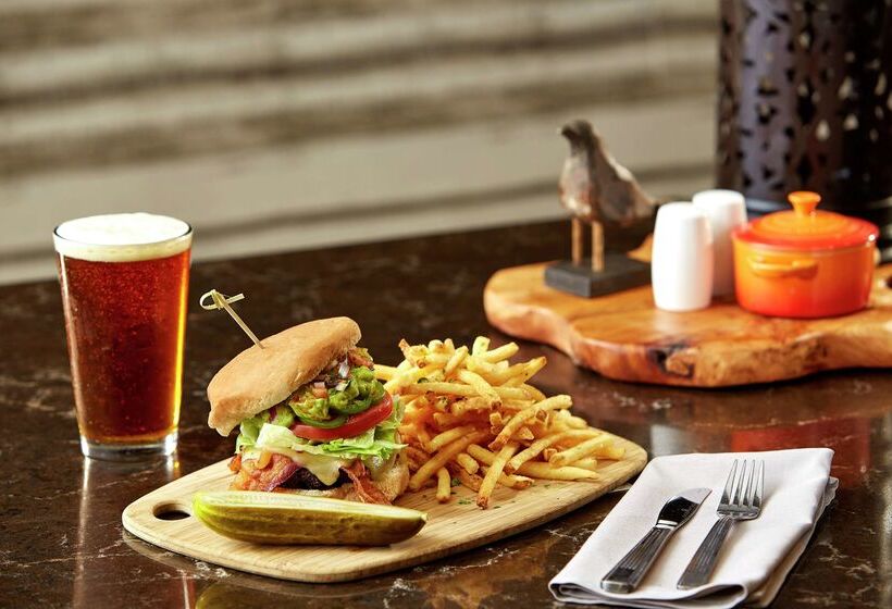 فندق Hilton Garden Inn San Diego Mission Valley Stadium