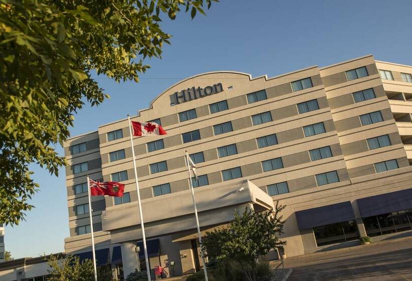 בית מלון כפרי Hilton Winnipeg Airport Suites