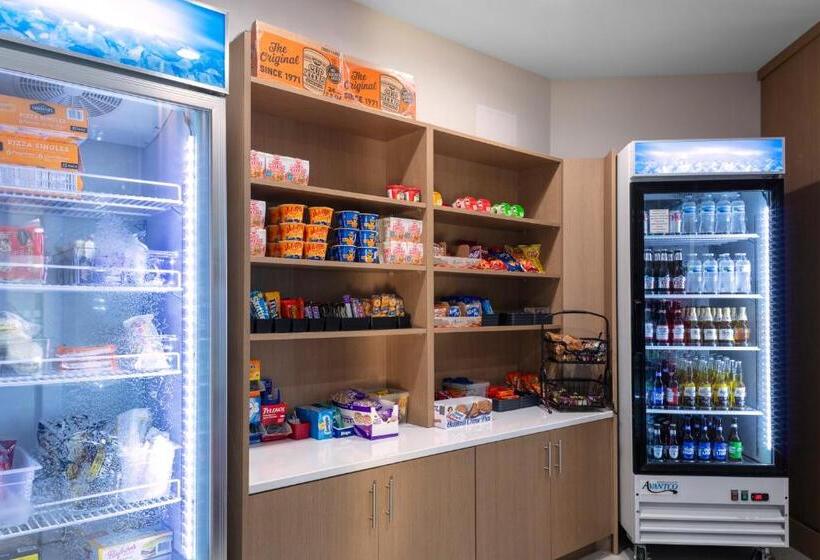 בית מלון כפרי Holiday Inn Express Rocky Mount Sports Center By Ihg