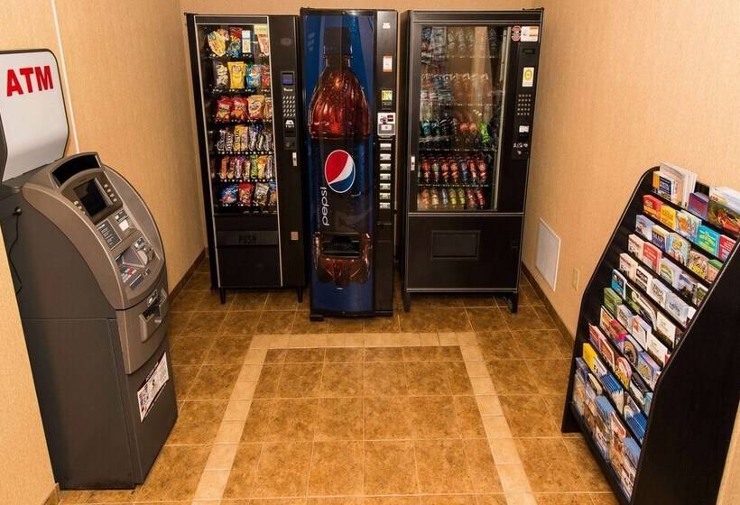 فندق Howard Johnson By Wyndham Portsmouth