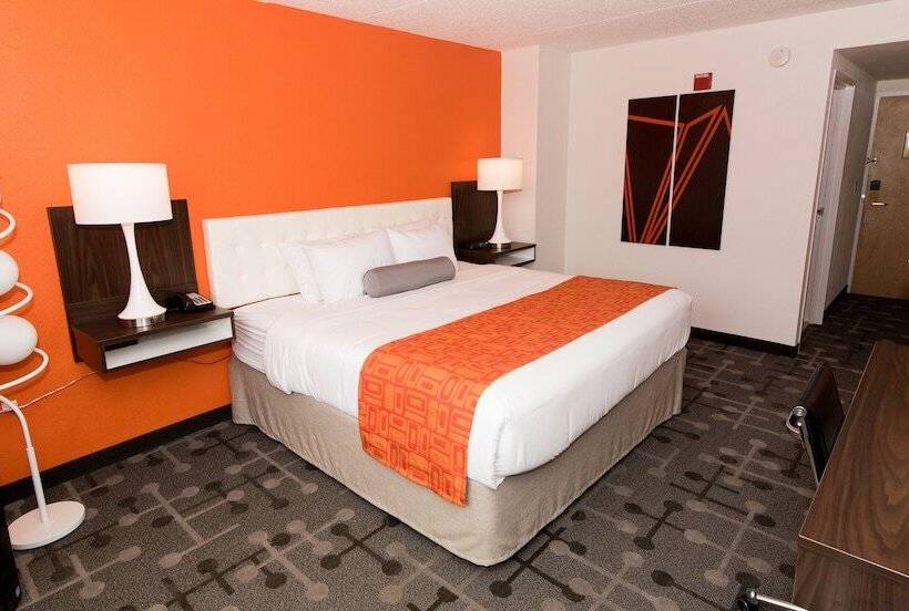 فندق Howard Johnson By Wyndham Portsmouth