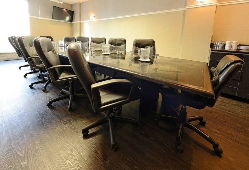 בית מלון כפרי Hôtel Du Jardin