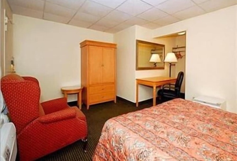 בית מלון כפרי Inn At Monticello