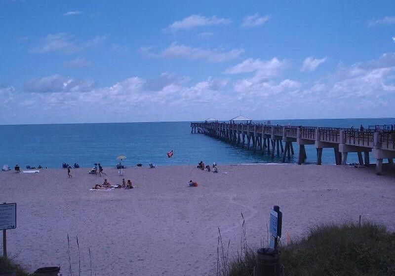 فندق Jupiter Waterfront Inn