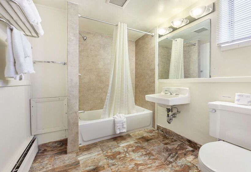 호텔 Kachina Lodge