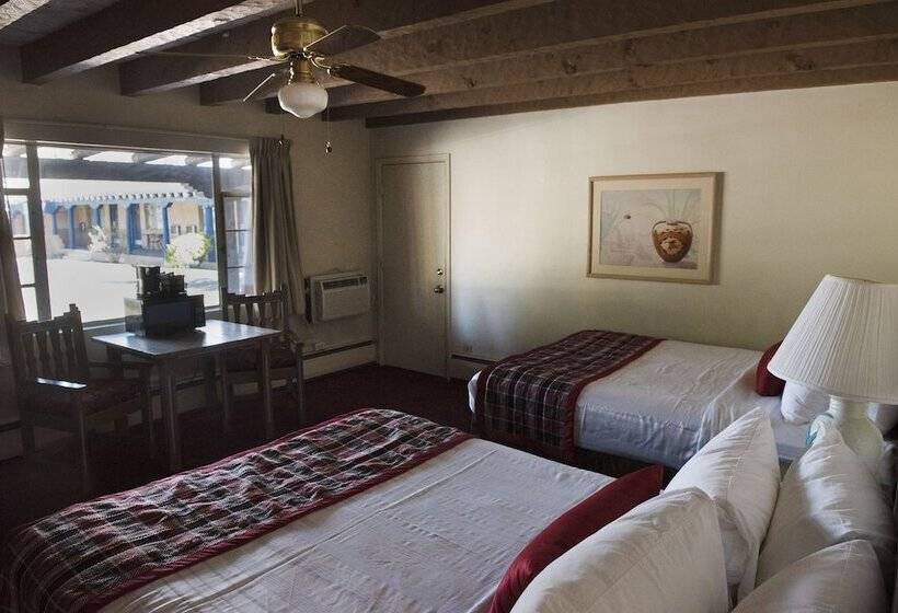 호텔 Kachina Lodge