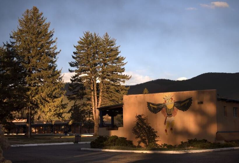 호텔 Kachina Lodge