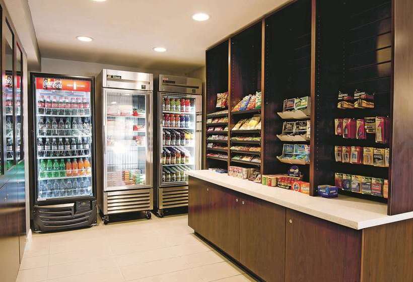 בית מלון כפרי La Quinta By Wyndham San Jose Airport