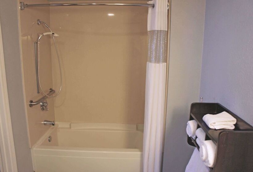 فندق La Quinta By Wyndham San Jose Airport