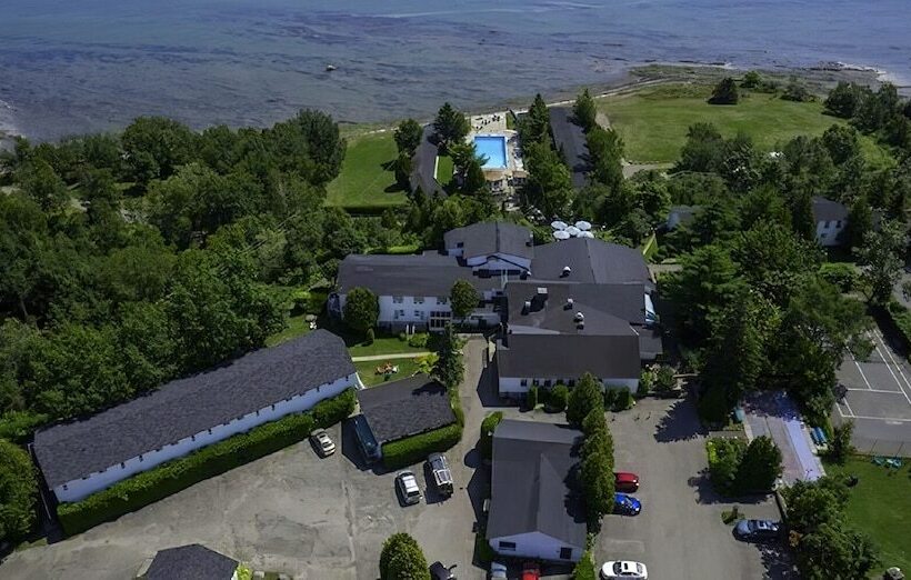 酒店 La Roche Pleureuse