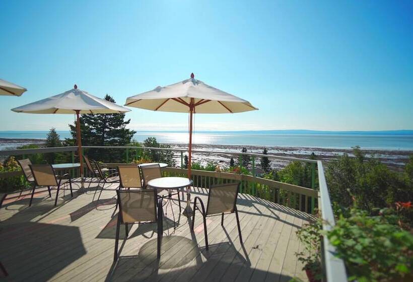 酒店 La Roche Pleureuse