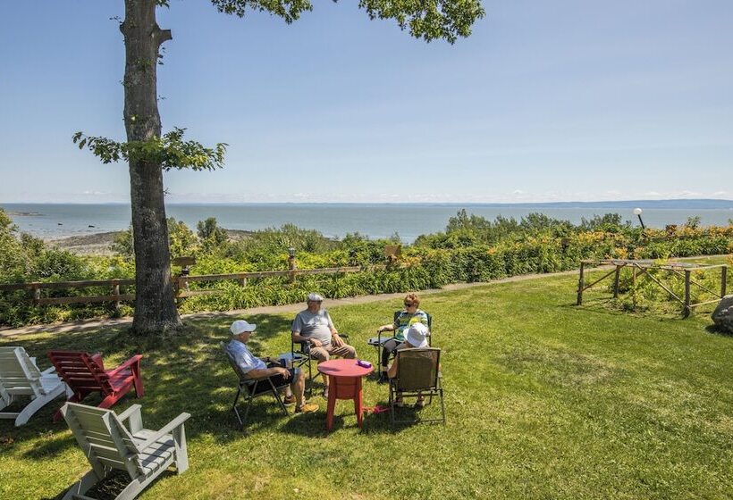 酒店 La Roche Pleureuse