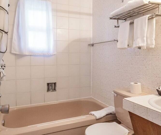 酒店 La Roche Pleureuse