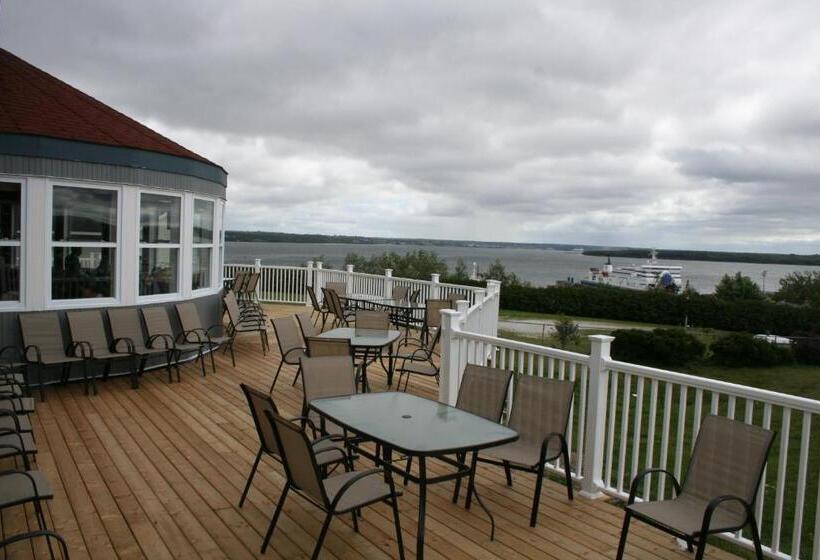 בית מלון כפרי North