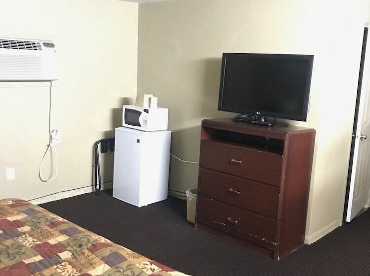 هتل Pennswoods Inn