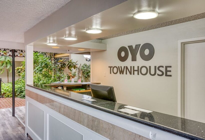 فندق Presidential Suites Tulsa