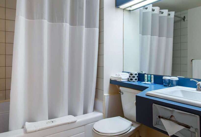 Отель Independent Hôtel St Jean Sur Richelieu