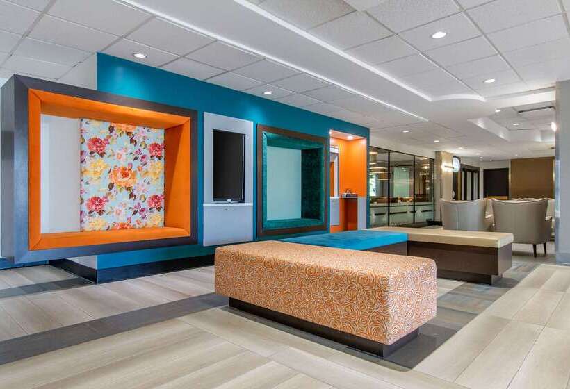 Отель Independent Hôtel St Jean Sur Richelieu