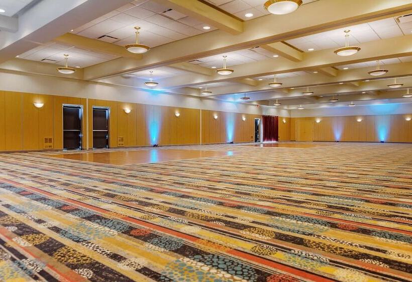 Отель Independent Hôtel St Jean Sur Richelieu