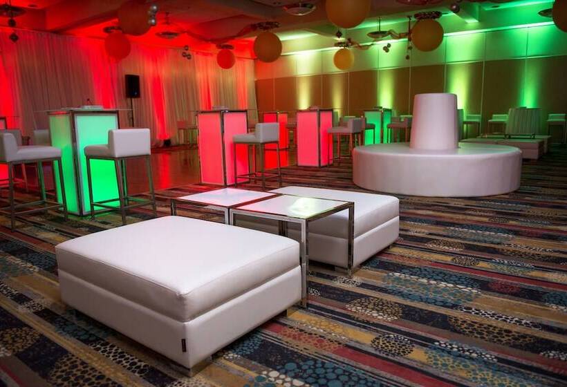 Отель Independent Hôtel St Jean Sur Richelieu