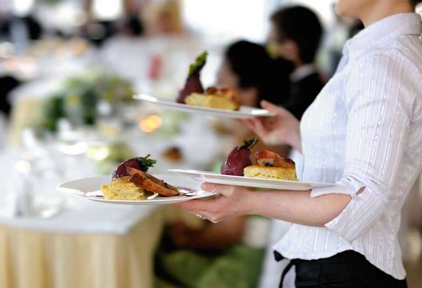 Отель Independent Hôtel St Jean Sur Richelieu