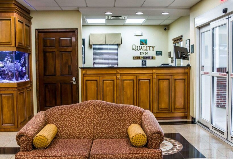 فندق Quality Inn Airport  Cruise Port