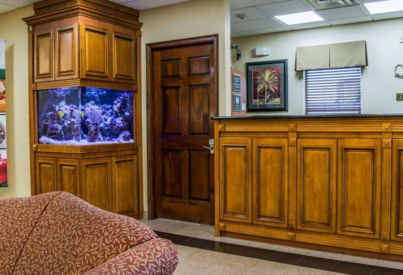 فندق Quality Inn Airport  Cruise Port