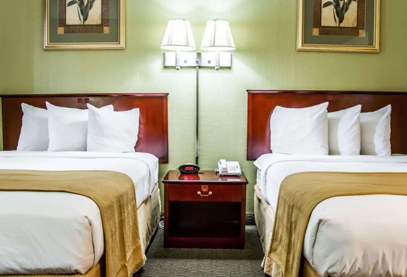 فندق Quality Inn Airport  Cruise Port