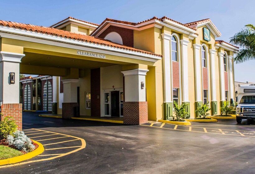 فندق Quality Inn Airport  Cruise Port