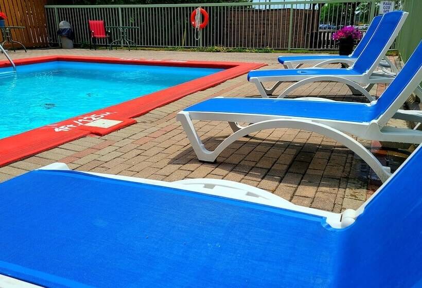 فندق Riviera Inn And Suites 1000 Islands