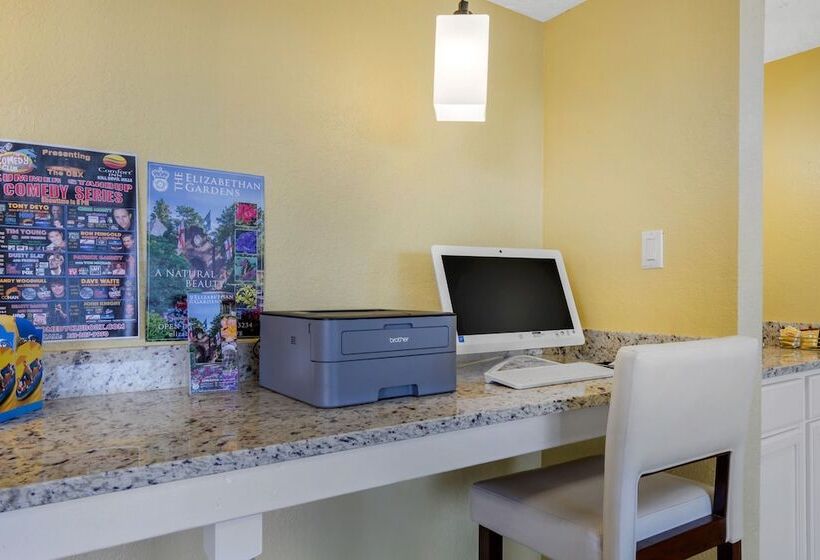 فندق Quality Inn Carolina Oceanfront