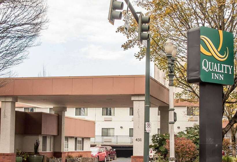 هتل Quality Inn Downtown Convention Center