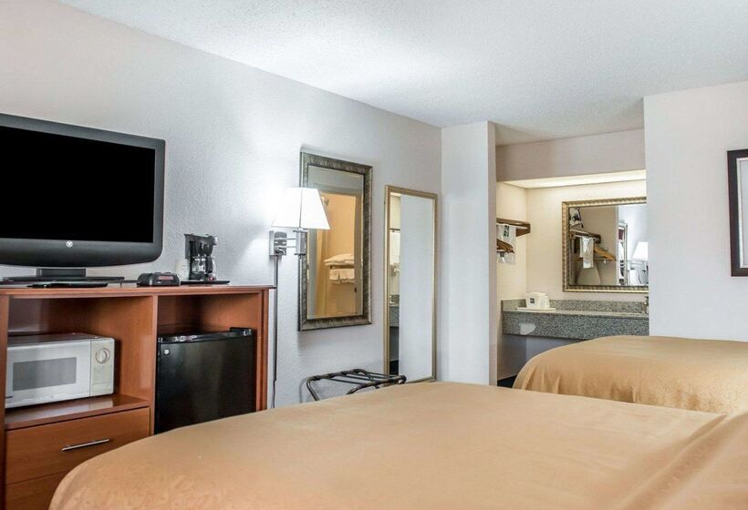 فندق Quality Inn Marianna